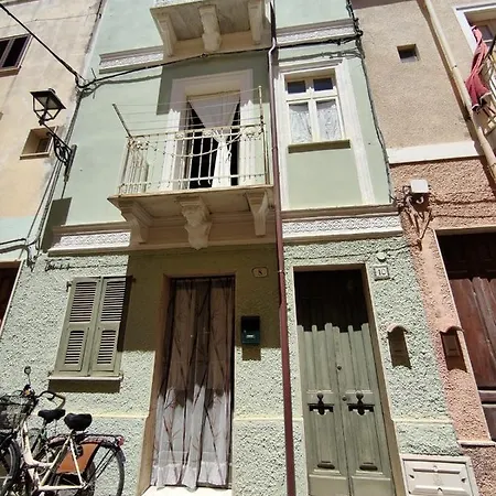 Le Polene Apartment Carloforte (Isola di San Pietro)